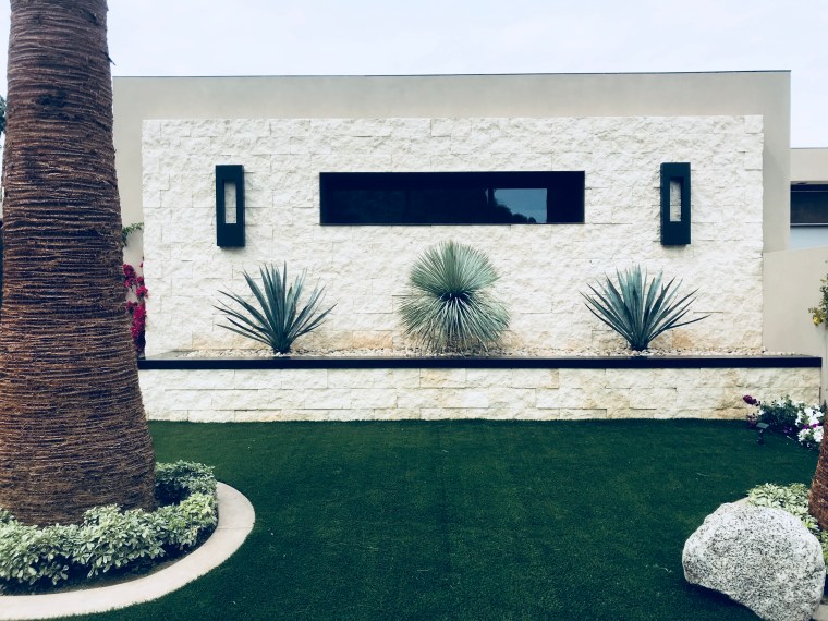 70FF22AA-B2DF-4461-9C44-27D6F0539053